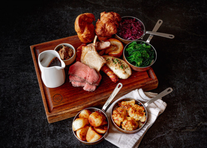 Winslade Manor Bar & Restaurant image 1